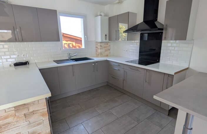 Vente Maison/villa 5 pièces — photo 5
