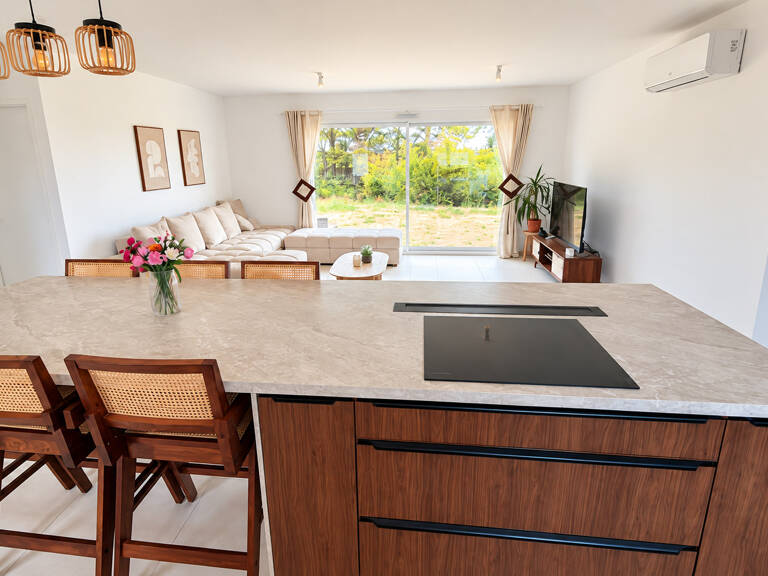MAISON DE PLAIN PIED AVEC TROIS CHAMBRES À ACHETER À MACEY P — photo 1