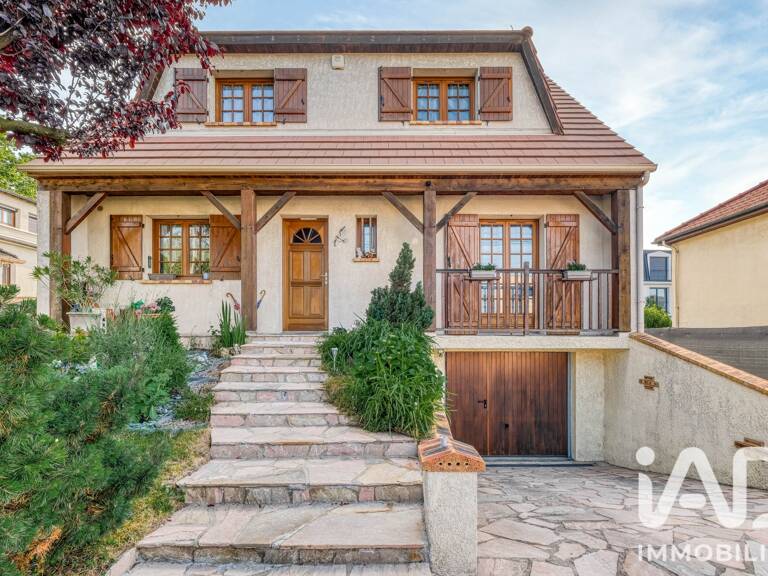 Vente Maison traditionnelle 6 pièces — photo 1