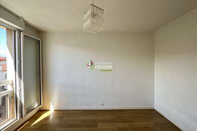 Appartement 1 pièces 370 €