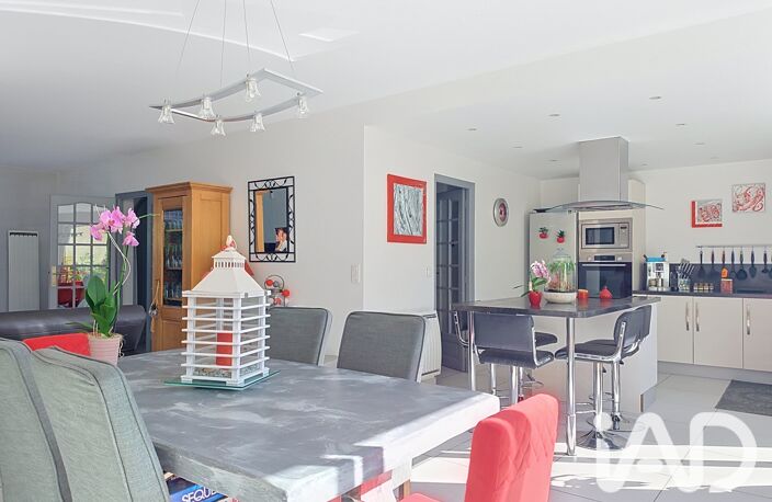 Vente Maison traditionnelle 6 pièces — photo 2