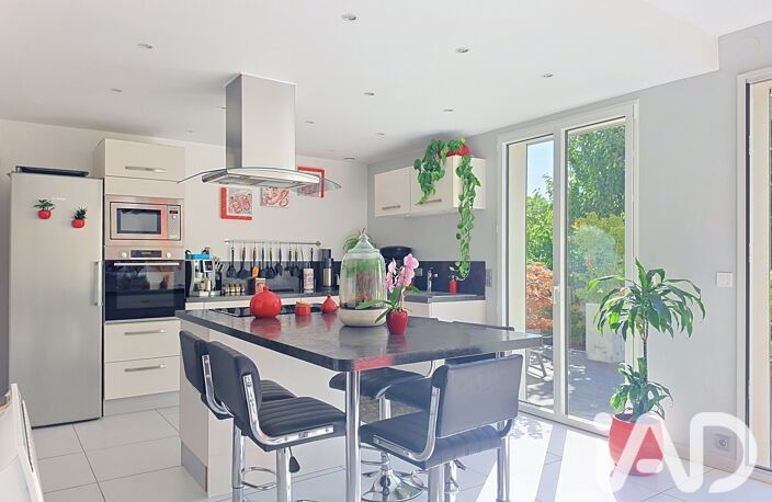 Vente Maison traditionnelle 6 pièces — photo 3