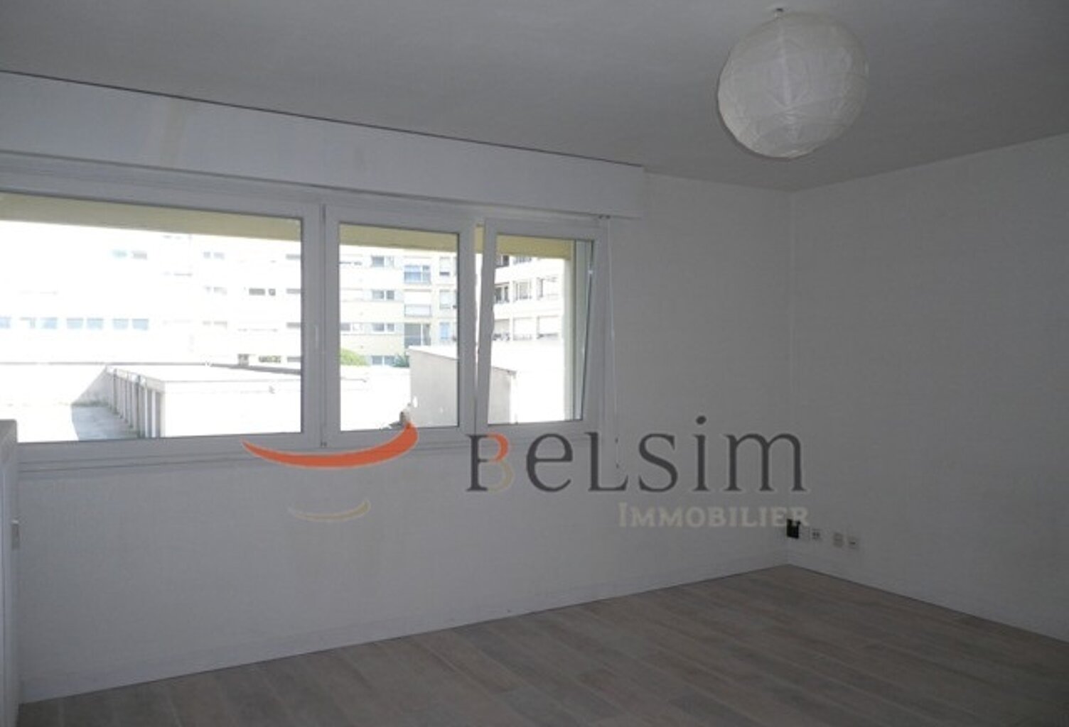 Quartier SABLON - F1 spacieux et calme — photo 1
