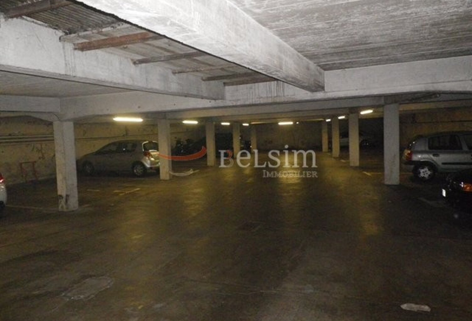 SABLON : Parking en sous-sol — photo 1