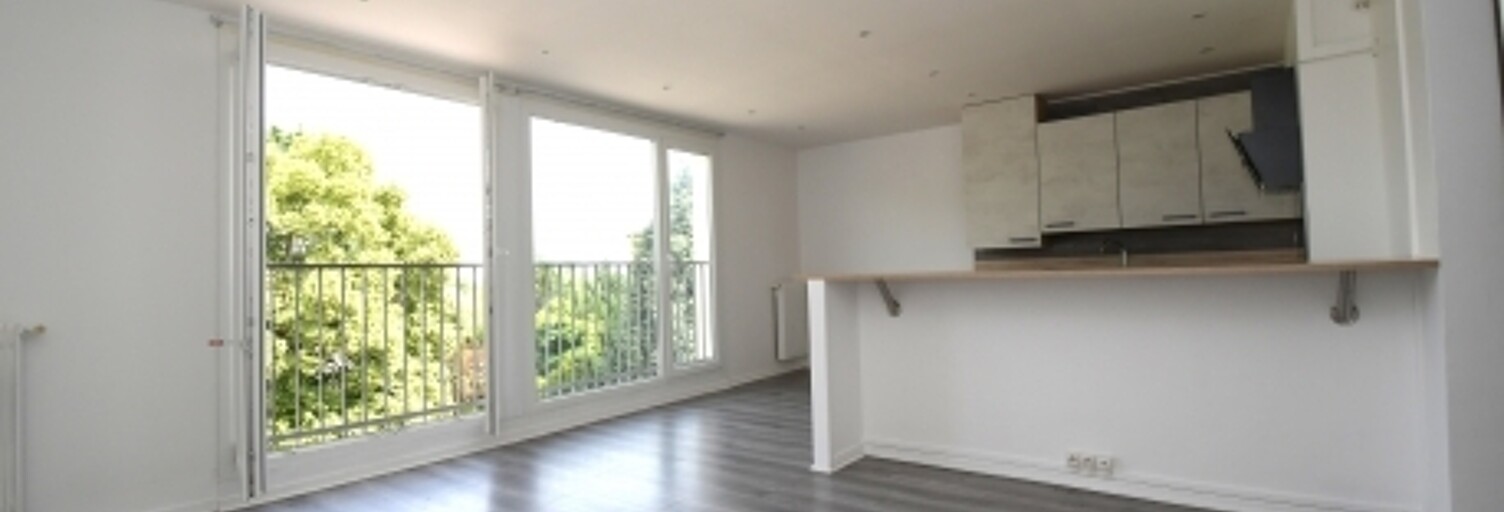 Appartement 3 Pièces 59 m² à vendre à Bruyères-le-Châtel (91680)