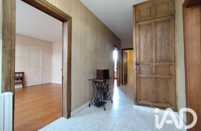 Vente Maison traditionnelle 7 pièces — photo 2