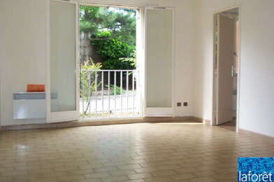 Appartement 2 pièces 445 €