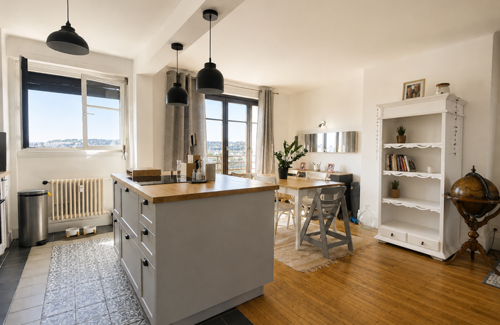 VENTE APPARTEMENT LYON 8éme - 4 pièces - DERNIER ETAGE — photo 4