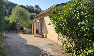Maison 5 Pièces 113 m² à vendre à Gilette (06830)