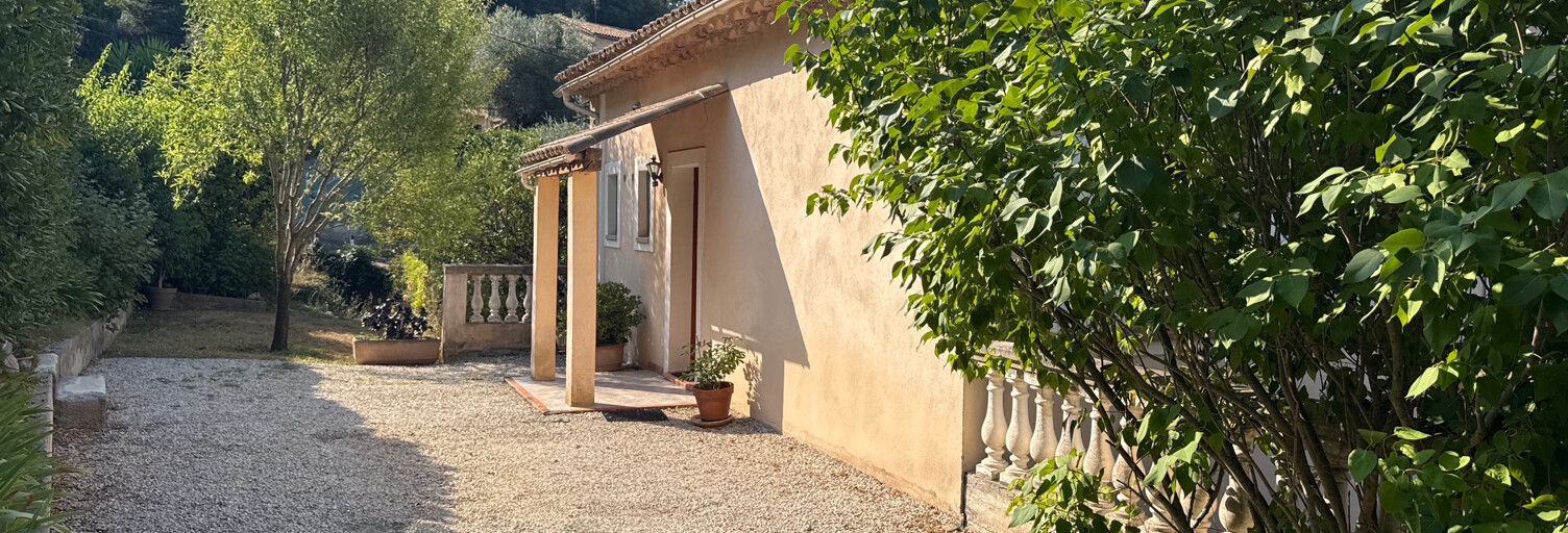 Maison 5 Pièces 113 m² à vendre à Gilette (06830)
