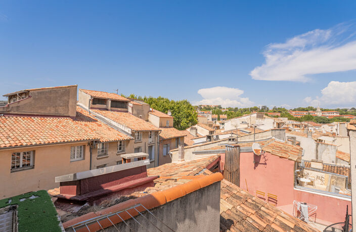 T2 duplex avec terrasse   Centre historique d'Aix-en-Provenc — photo 3