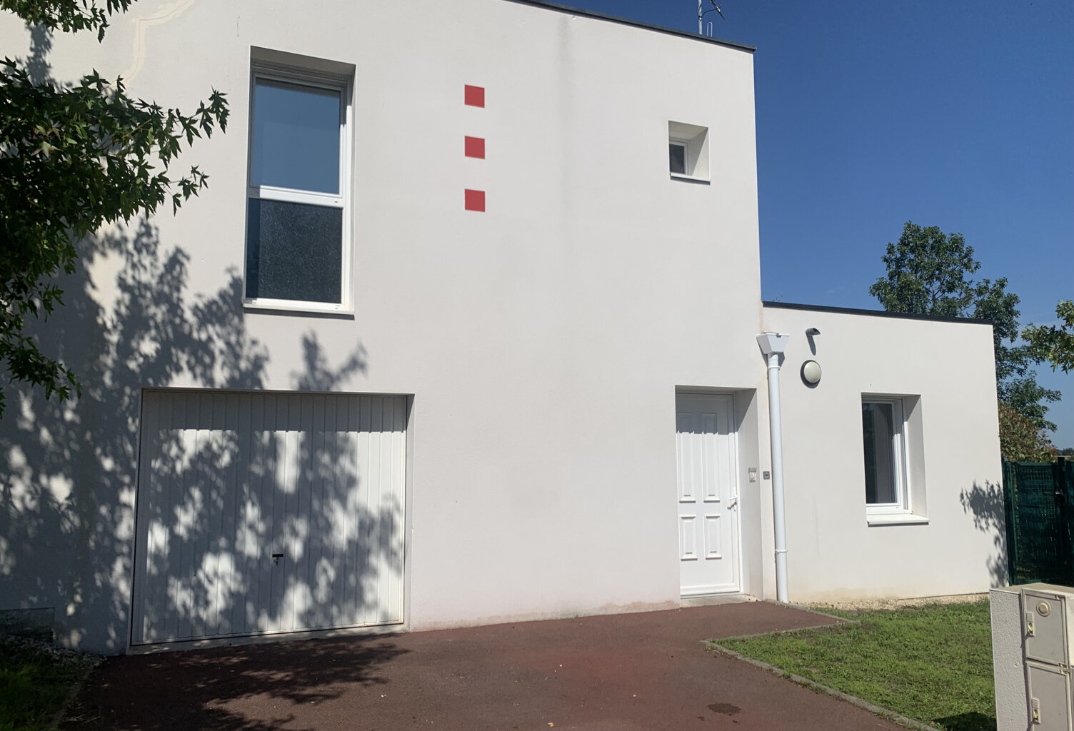 MAISON T3 _ 65m2 avec GARAGE _ LOTISSEMENT 'HAUTS DU LAC' CO — photo 1