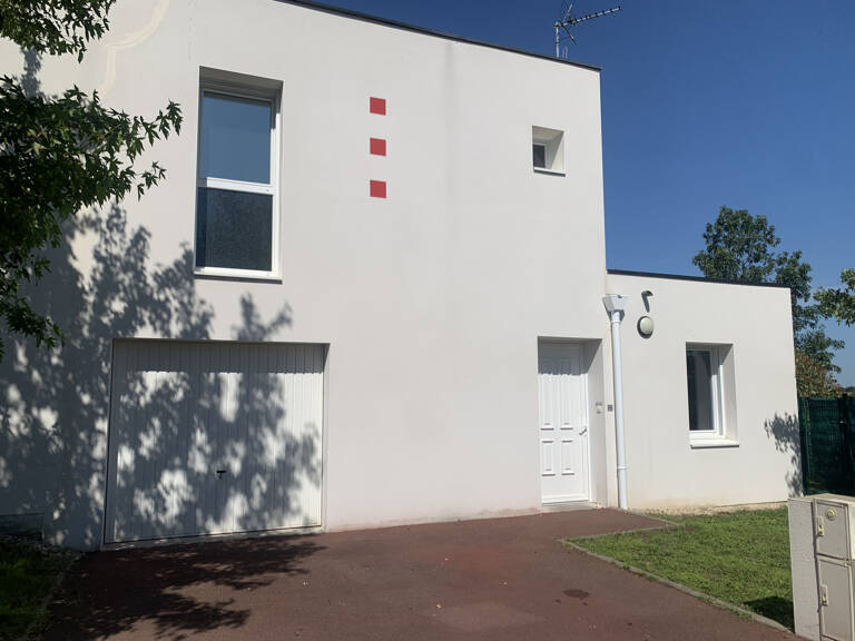 MAISON T3 _ 65m2 avec GARAGE _ LOTISSEMENT 'HAUTS DU LAC' CO — photo 1