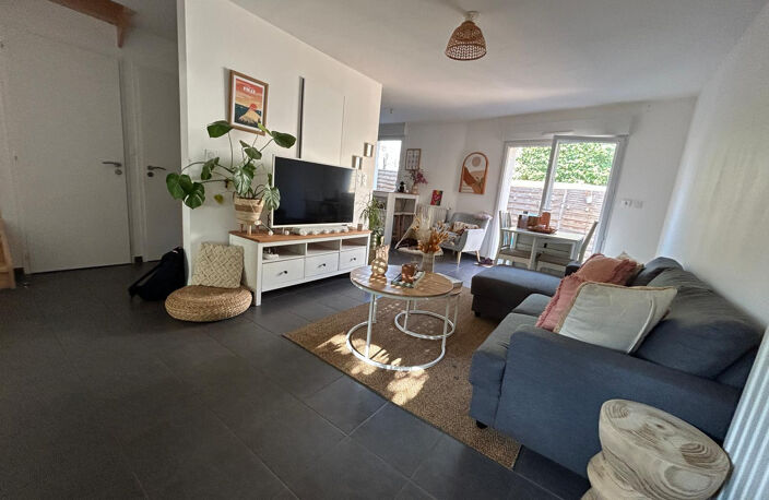 MAISON T3 _ 65m2 avec GARAGE _ LOTISSEMENT 'HAUTS DU LAC' CO — photo 3