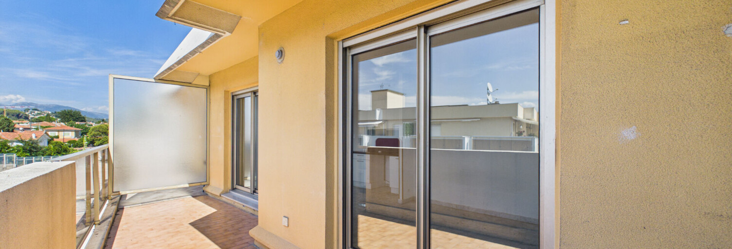 Appartement 1 Pièce 25 m² à vendre à Cagnes-sur-Mer (06800)