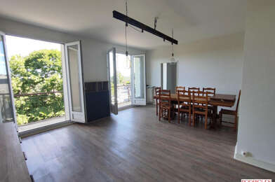 Appartement 4 pièces 950 €