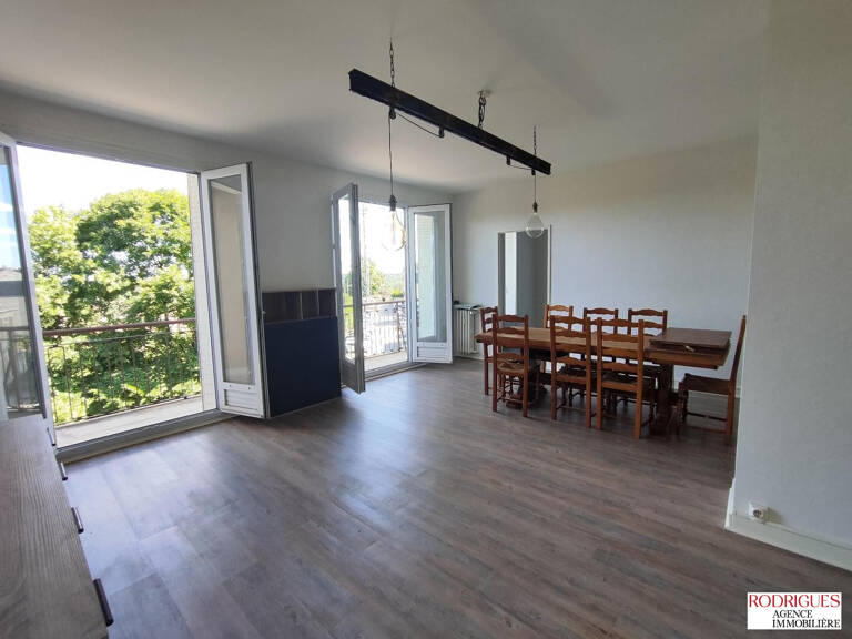 Appartement à louer POITIERS — photo 1