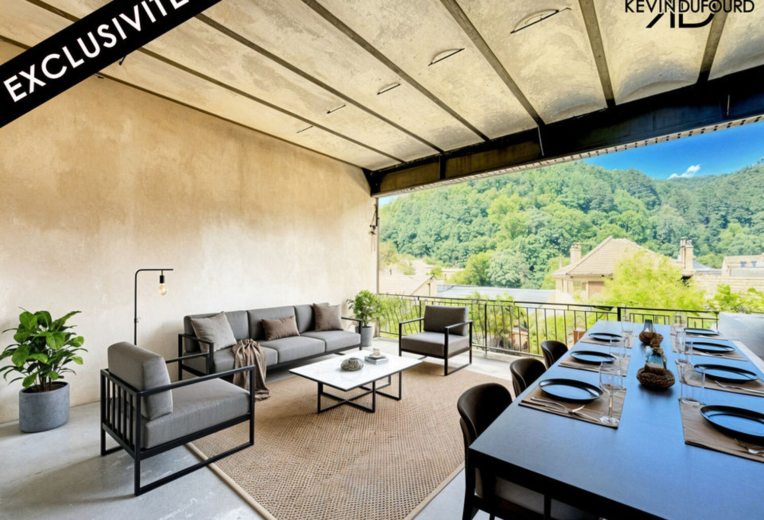 Appartement duplex de 100m² avec terrasse à VALS LES BAINS — photo 1