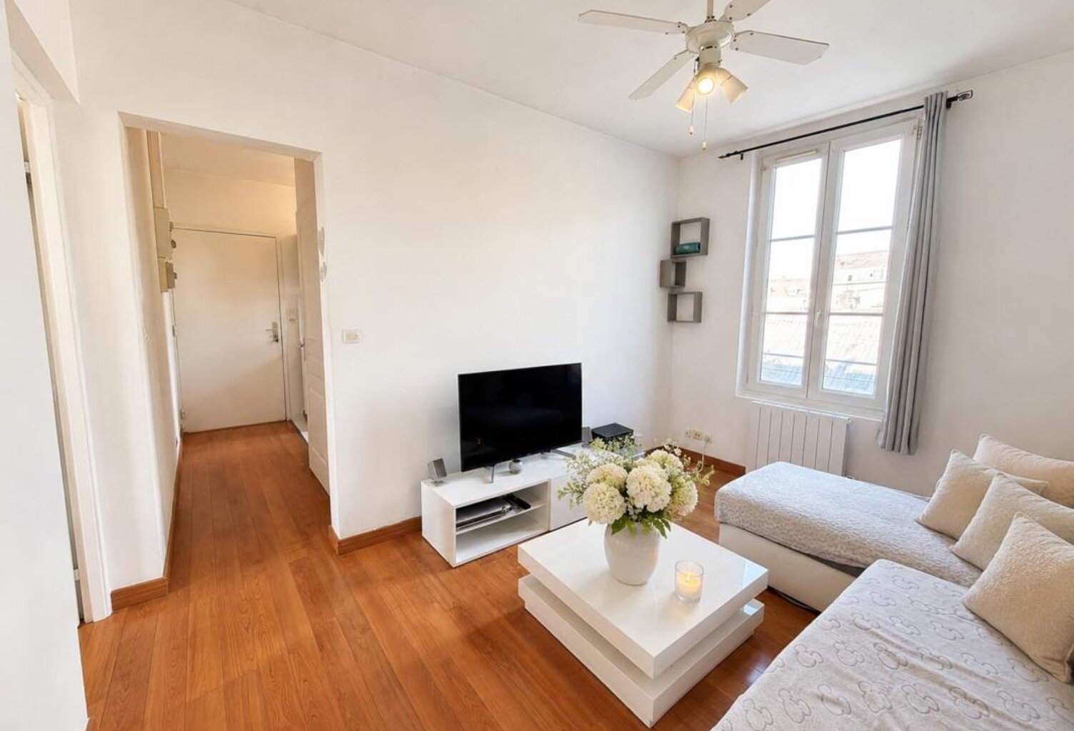 APPARTEMENT T2 À VENDRE À CREIL CENTRE – 32 M² AVEC GARAGE, TRES PROCHE GARE — photo 1