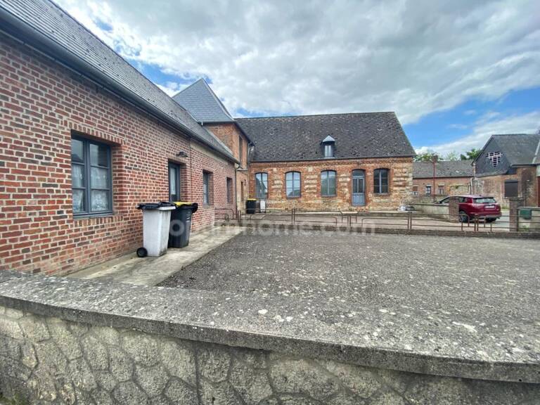 vente d un ensemble  de 3 maisons louer  et 1 appartement  15 pièces Proche de VERVINS (02) — photo 1