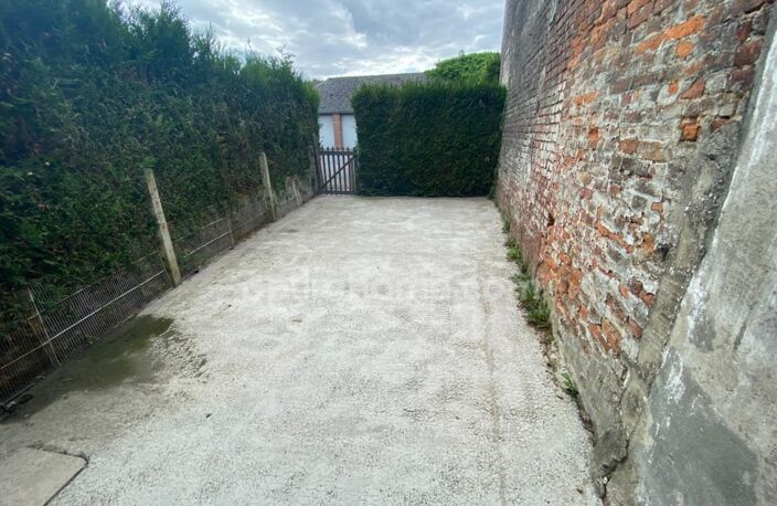 vente d un ensemble  de 3 maisons louer  et 1 appartement  15 pièces Proche de VERVINS (02) — photo 5