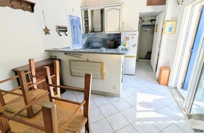 Pinède. Maison 3 pièces 32 m² avec garage — photo 2