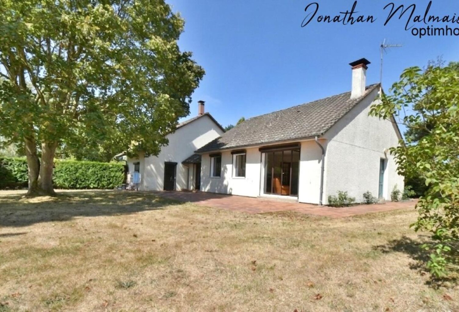 Maison familiale + terrain à bâtir – Environ 2 600 m² – Proche Le Neubourg — photo 1