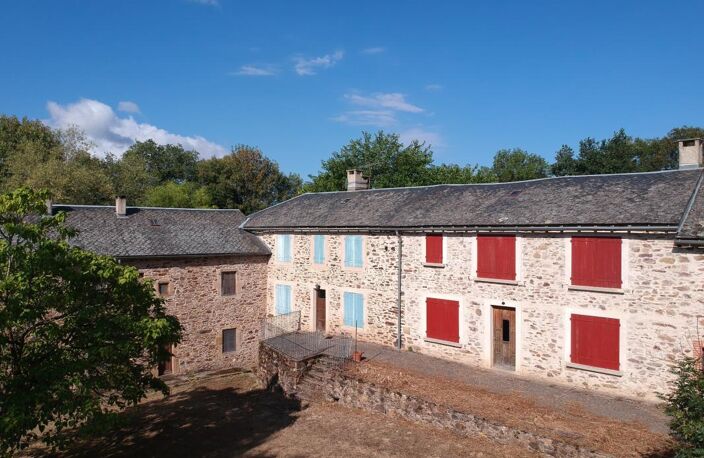 CORPS DE FERME SUR 27 ,3 Hectares — photo 3
