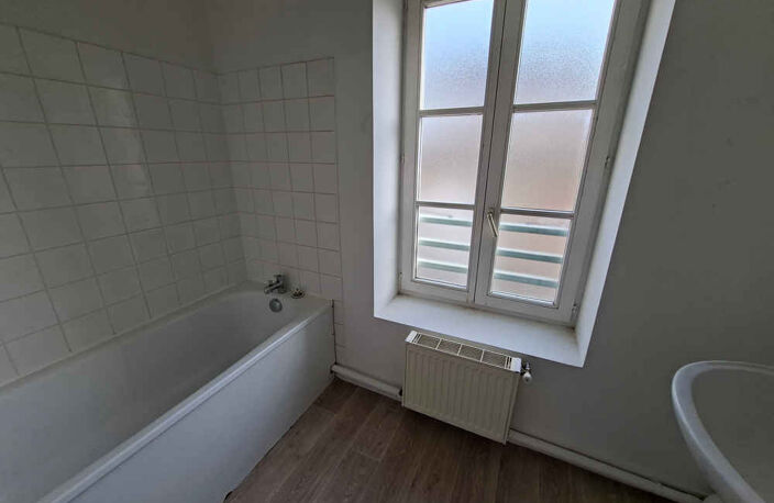 APPARTEMENT 4 PIÈCES – 95,77 M² À CHALON-SUR-SAÔNE — photo 3