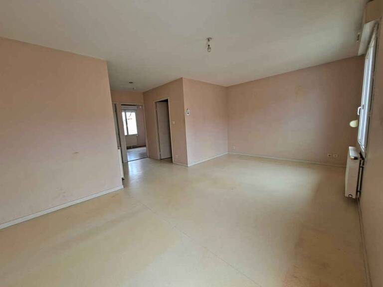 APPARTEMENT 2 PIÈCES – 53,20 M² AVEC BALCON À GERGY — photo 1