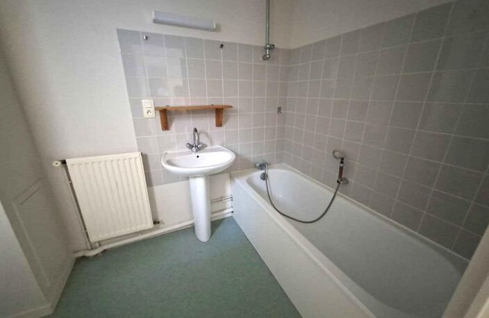 APPARTEMENT 2 PIÈCES – 48,56 M² À SAINT-MARCEL — photo 3