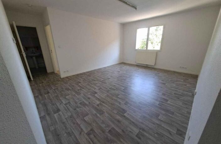 APPARTEMENT 2 PIÈCES – 48,56 M² À SAINT-MARCEL — photo 4