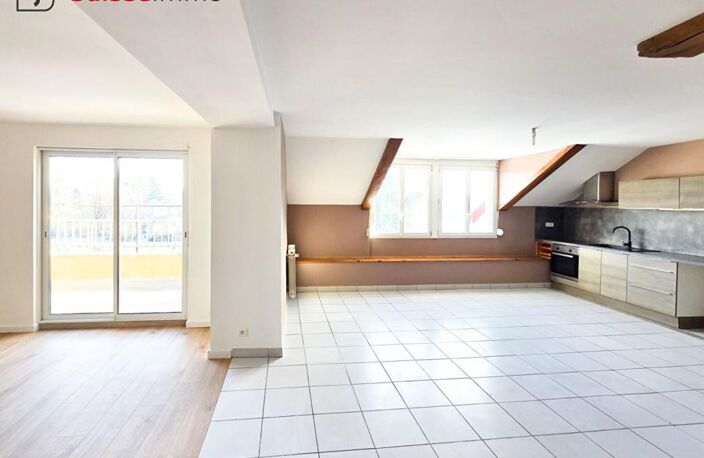Immeuble L Isle Sur Le Doubs 9 pièce(s) 186 m2 — photo 5