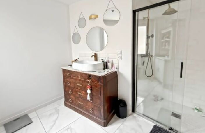 T3 — photo 3