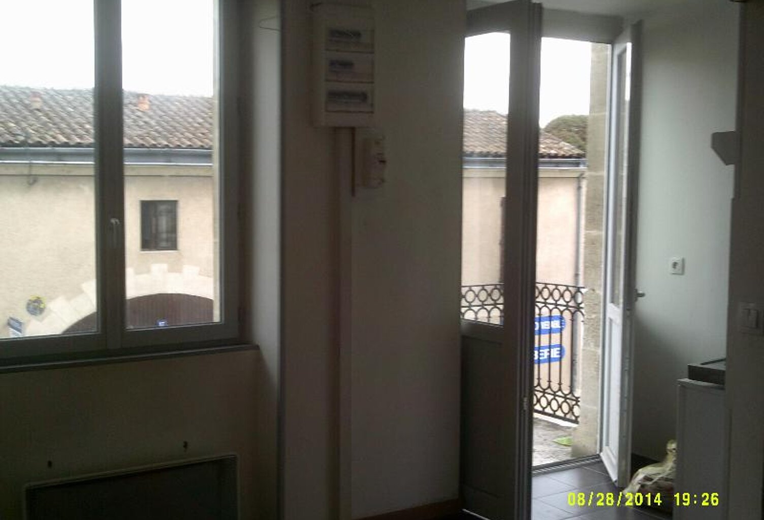 T2 — photo 1