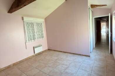 Maison 4 pièces 1090 €