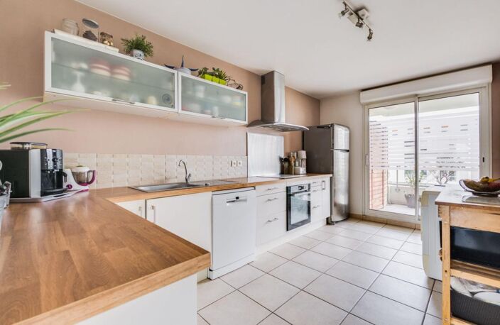MARSEILLE 9e – EXCLUSIVITÉ ORPI – SUPERBE T4 TRAVERSANT AVEC GRANDE TERRASSE — photo 3