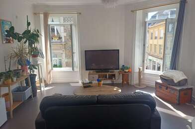 Appartement 3 pièces 760 €