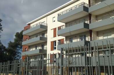 Appartement 3 pièces 1060 €