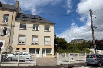 Appartement 4 pièces 981 €