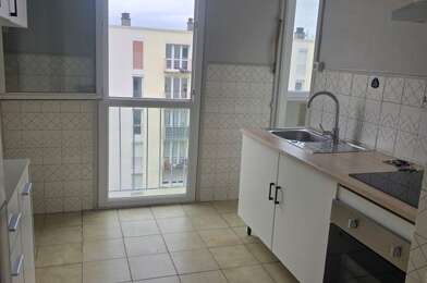 Appartement 3 pièces 793 €