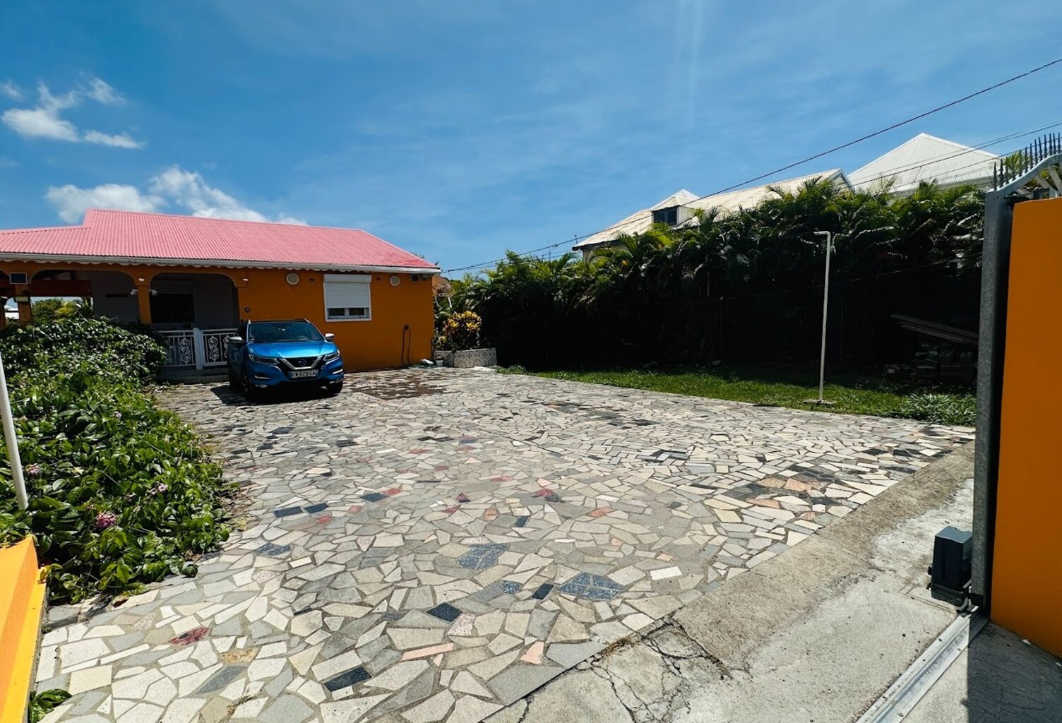 EN EXCLUSIVITE - RARE SAINTE ANNE - ENSEMBLE DE DEUX VILLAS INDEPENDANTES AVEC FORT POTENTIEL LOCATIF — photo 1
