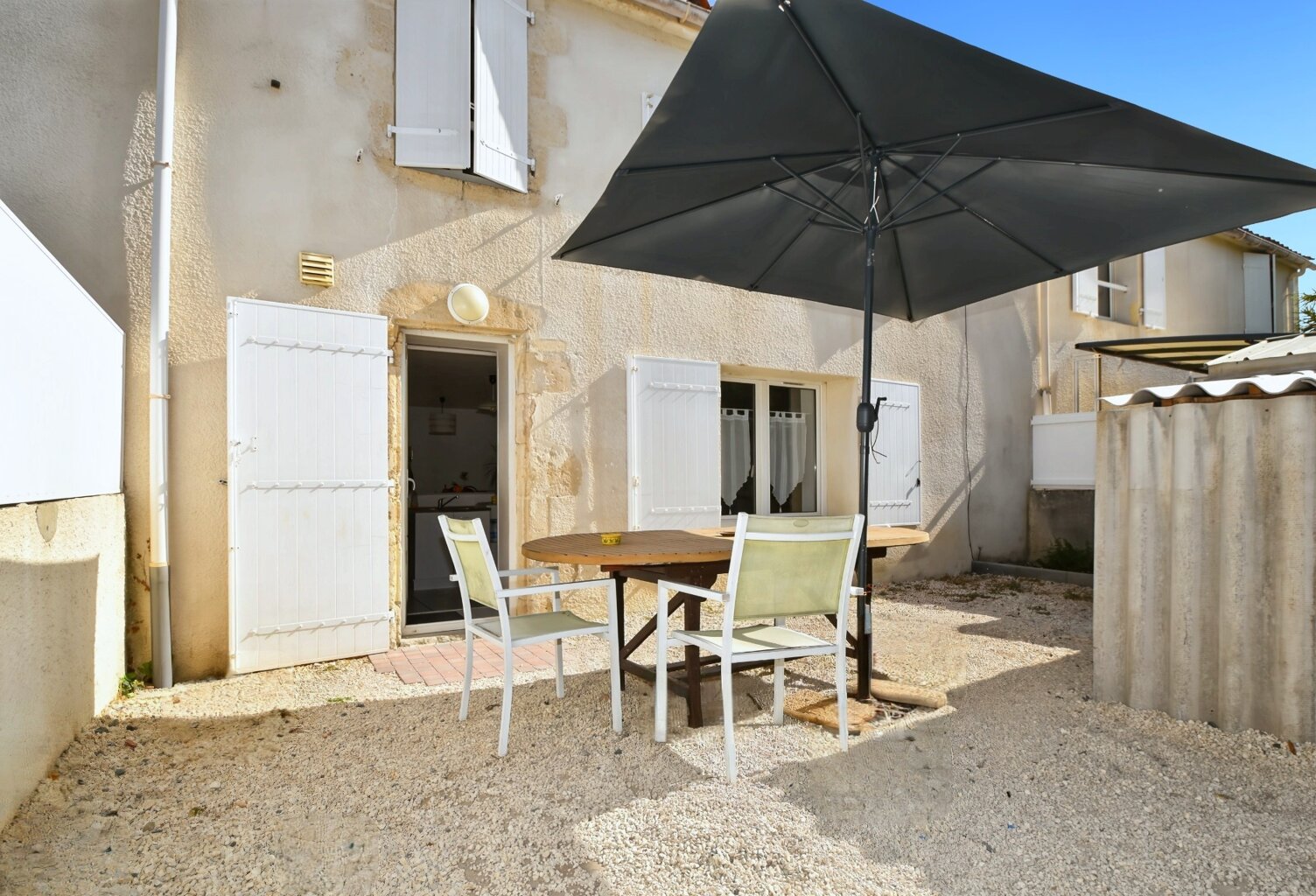 Maison à vendre 5 pièces CIRE D'AUNIS (17) — photo 1