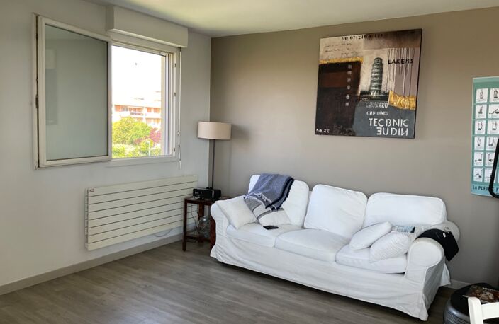 Appartement à vendre 4 pièces AIX EN PROVENCE (13) en étage élevé avec terrasse et grand garage — photo 4