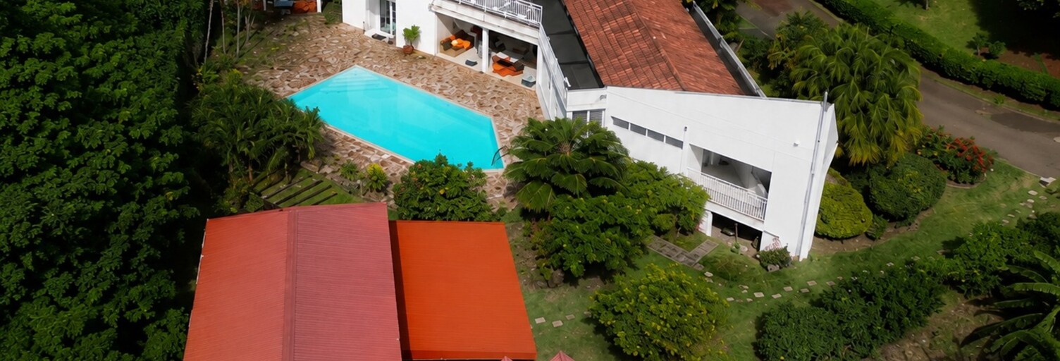 Maison 6 Pièces 230 m² à vendre à Fort-de-France (97200)