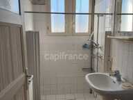 Maison à vendre 4 pièces de 65 m2 JOIGNY (89) 3 chambres sous sol Terrain de 754 m2 — photo 3