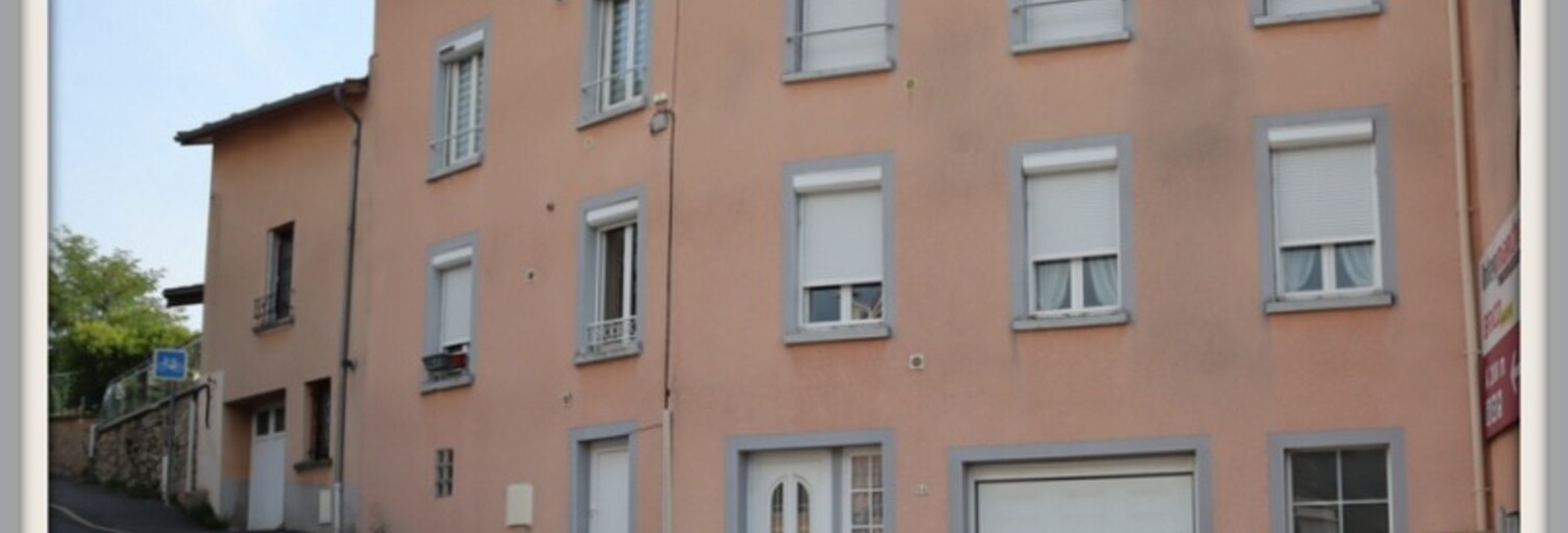 Immeuble  238 m² à vendre à Noirétable (42440)