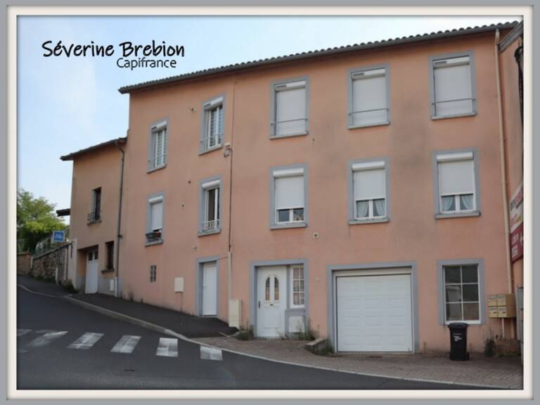 Immeuble à vendre NOIRETABLE (42), 4 appartements, jardin, garage — photo 1
