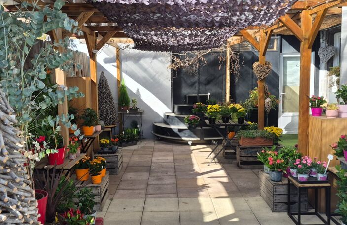 Fonds de commerce de fleuriste + immeuble à vendre à Gerzat (63) ! — photo 4