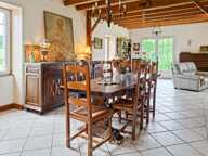 Propriété en pierre avec maison, gîte, 245m², 7 chambres, piscine, 300m² de dépendances, parc de 2,5 hectares — photo 4
